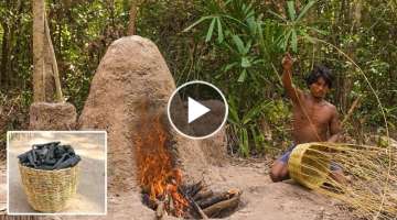 Clever Bushman Building Charcoal Maker Using Traditional Architecture Technique