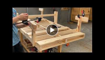 Space Saving Idea For Your Home From Wooden Pallets// Backup Folding Bed When Your House Has Gues...